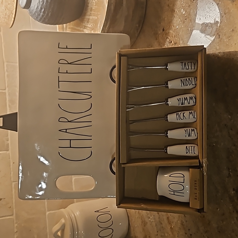 Rae Dunn Chacuterie Set